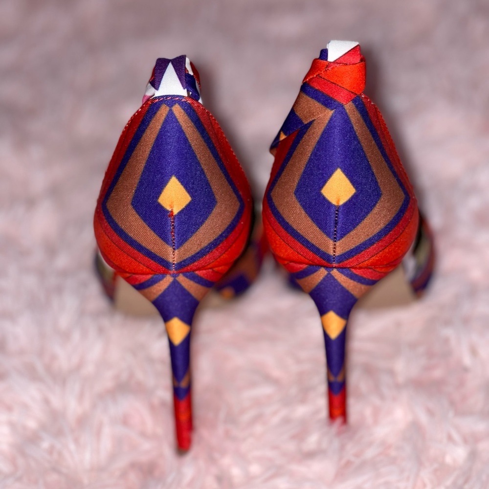 Strap Stilettos - Picture 4 of 4